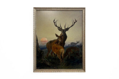 Un ciervo con un ciervo en un paisaje boscoso al atardecer - Carl Friedrich Deiker