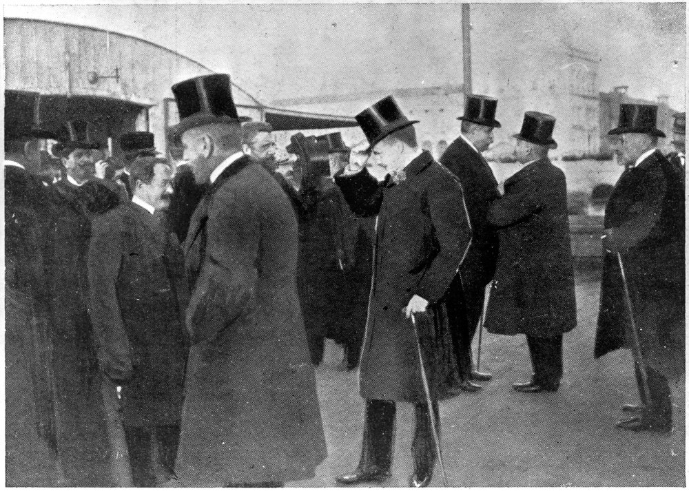 Escena del asesinato del archiduque Francisco Fernando y de su esposa Sofía, duquesa de Hohenberg, 1914 de Austrian Photographer