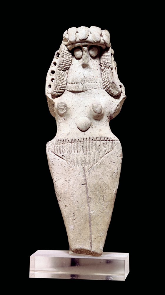 Arte mesopotámico: Mujer desnuda. Terracota, 2º milenio a.C. (alrededor del 2000 a.C.). De Tell Asmar (Esnunna en Mesopotamia). París, Museo del Louvre de Mesopotamian