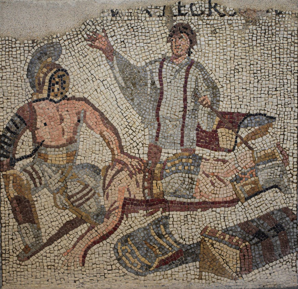 Una lucha de gladiadores con el árbitro de Roman