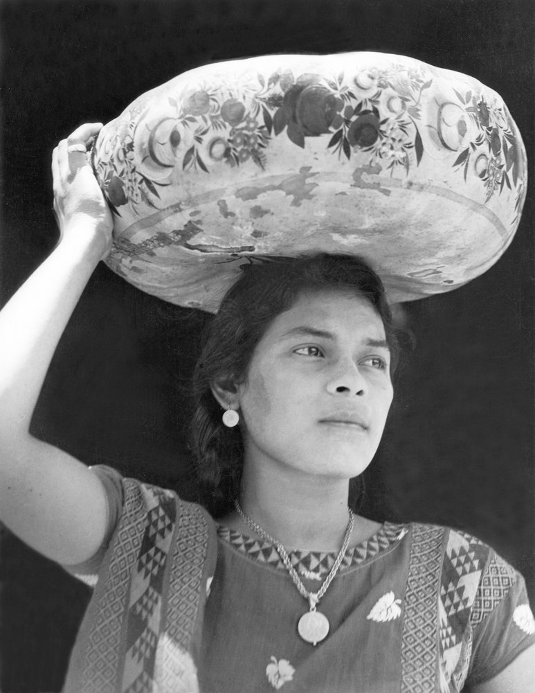 Mujer en Tehuantepec, México, 1929 de Tina Modotti