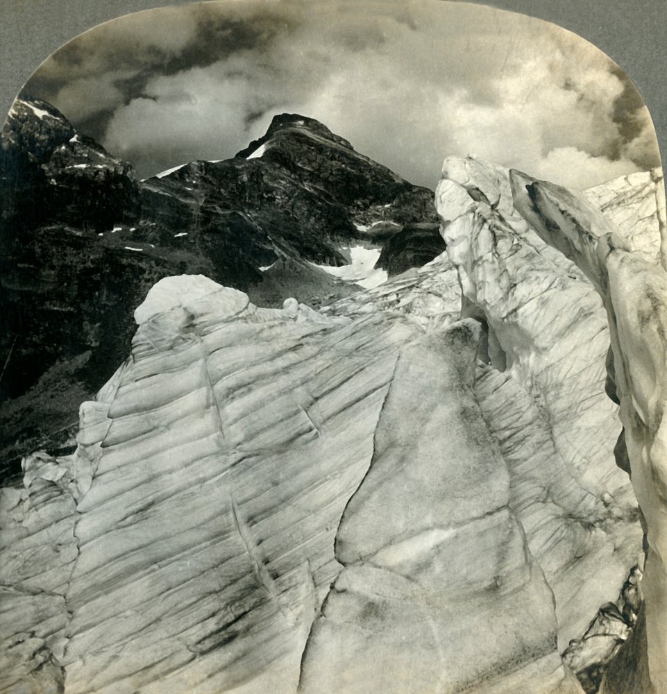 Vista glaciar en las Montañas Rocosas Canadienses, B.C., Canadá de Unbekannt