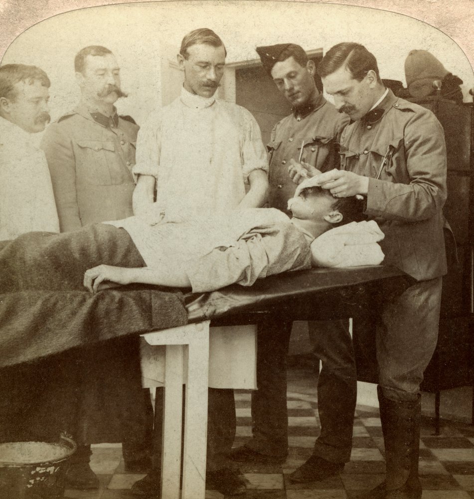 Soldado caído en el frente, Hospital Wynberg, Ciudad del Cabo, Sudáfrica, Guerra de los Bóeres, 1899-1902 de Underwood and Underwood