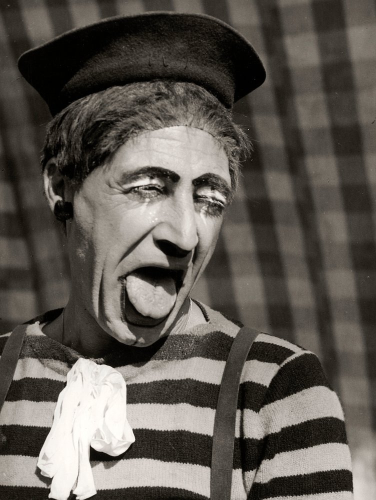 Retrato de un payaso, Italia, c.1950 (gelatina de plata) de Vincenzo Balocchi