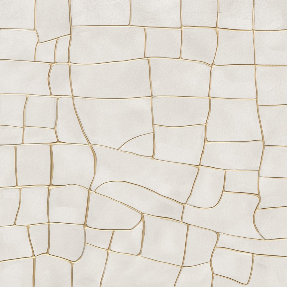 Elegante diseño de escamas doradas de Alma