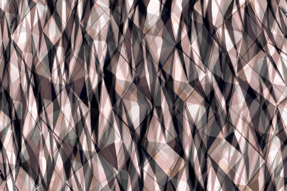 Capas geométricas facetadas de Christina Sillen