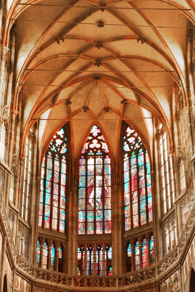Las majestuosas vidrieras de la iglesia de Christina Sillen