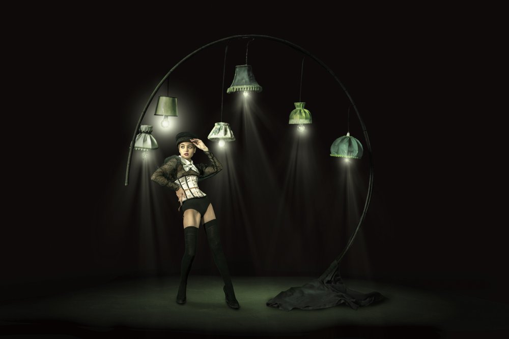 Bailarina de burlesque destacada de Christine von Diepenbroek