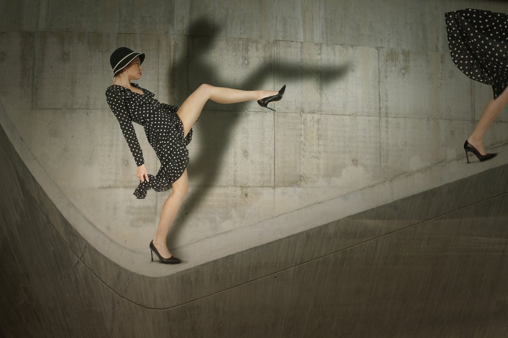 Pose de moda con lunares de Christine von Diepenbroek