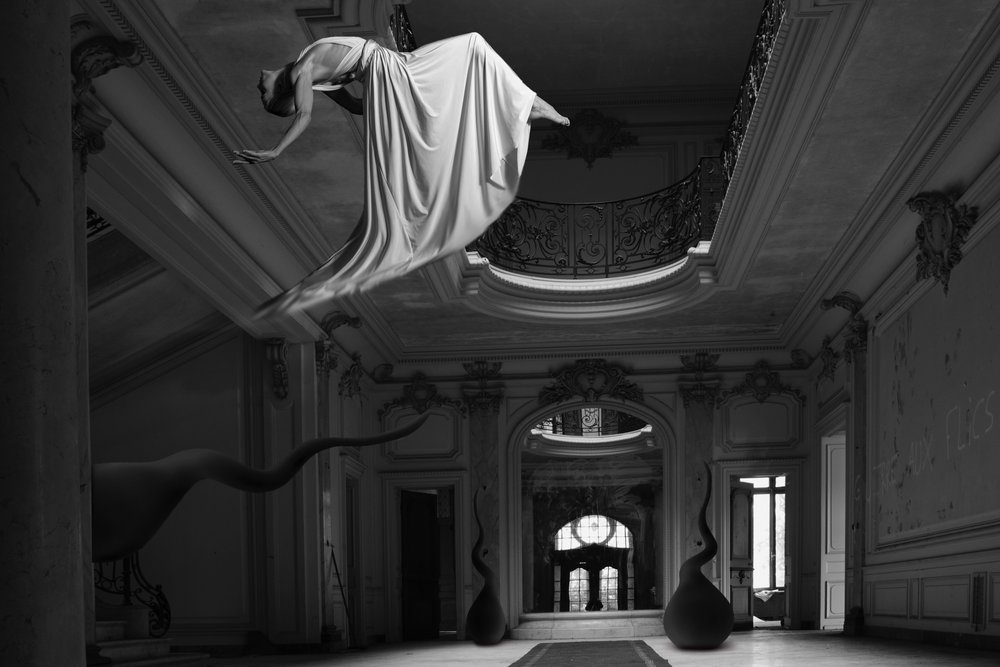 El sueño de una mansión flotante surrealista de Christine von Diepenbroek