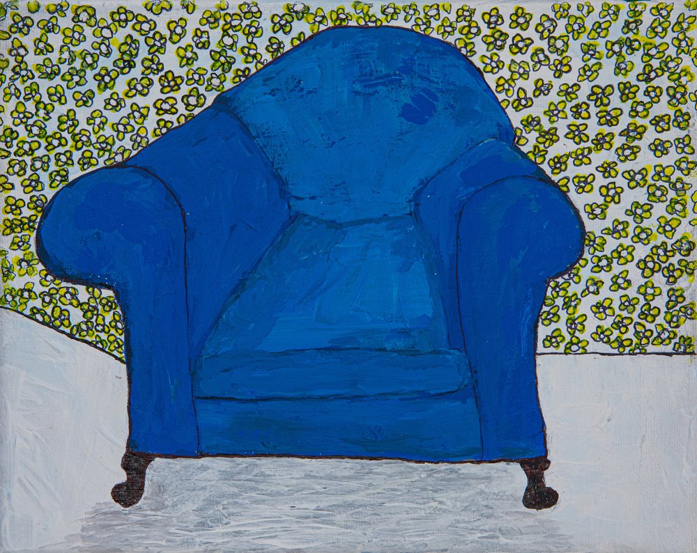 Sillón azul y flores de Dale Hefer & Family