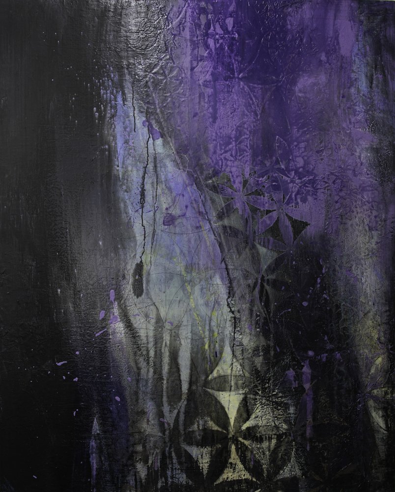 Flujo abstracto en morado oscuro de Deb Chaney