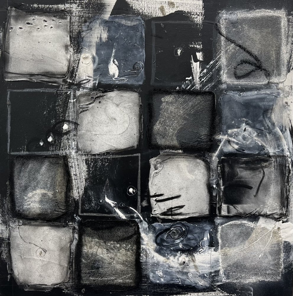 Cuadrícula monocromática con textura de Deb Chaney