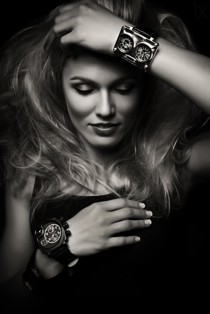Relojes de belleza sofisticados de Denisa Justusová Šumcová