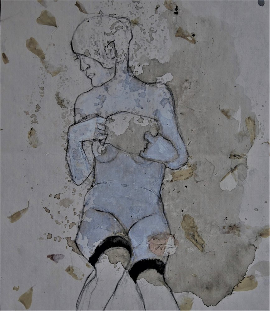 Figura desnuda sutil de Doris Schmitz