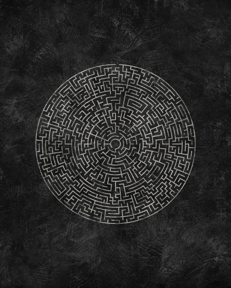 Laberinto circular intrincado de Ema Paraschiv