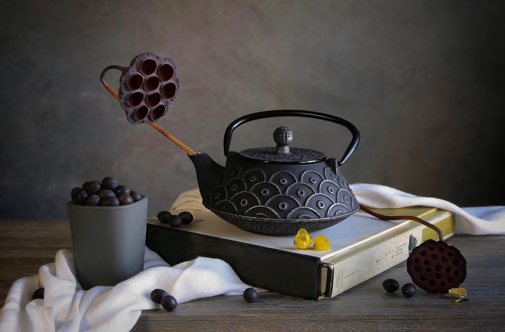 Tetera Zen y bayas de Fangping Zhou