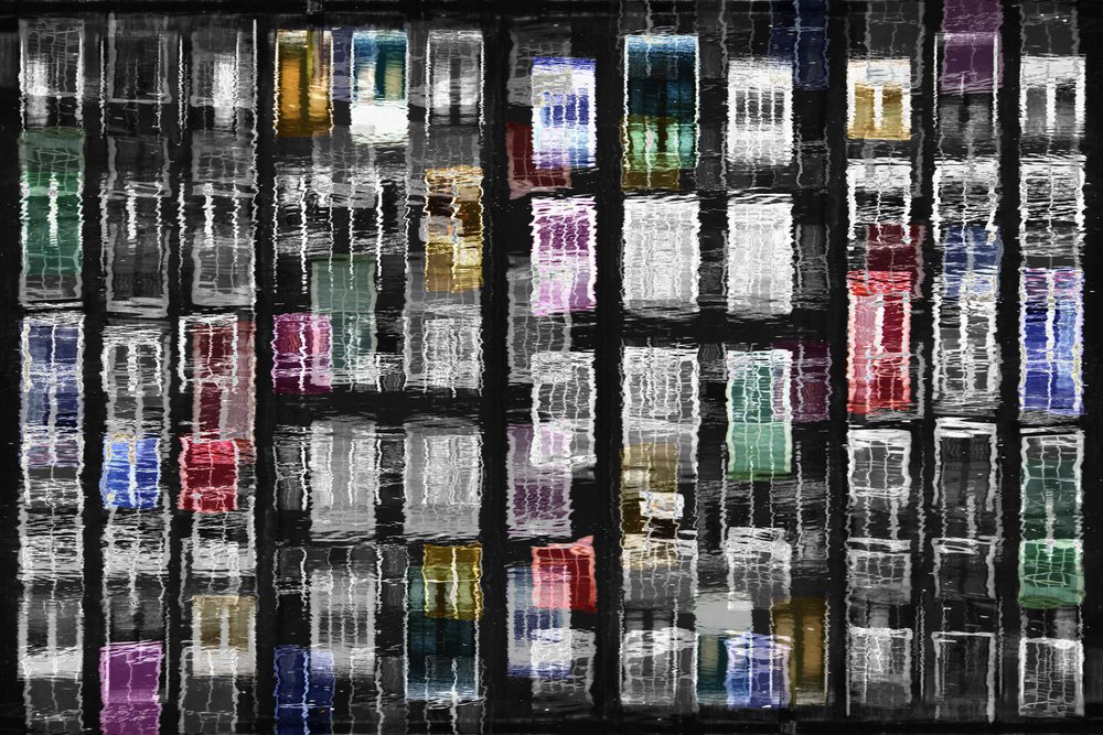 Ventanas de la ciudad llena de color de Igor Shrayer