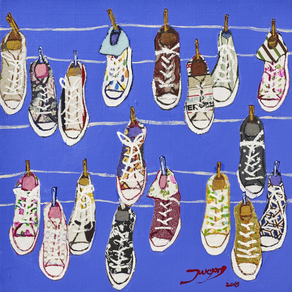 Zapatillas colgantes de colores de Jukyong Park