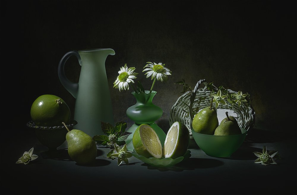 Elegante naturaleza muerta en verde de Lydia Jacobs