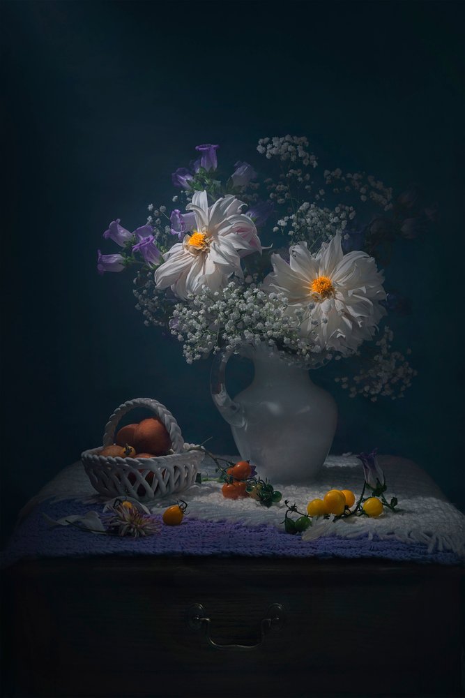 Naturaleza muerta floral evocadora de Lydia Jacobs