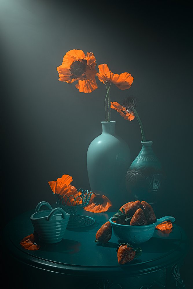 Amapolas y fresas melancólicas de Lydia Jacobs