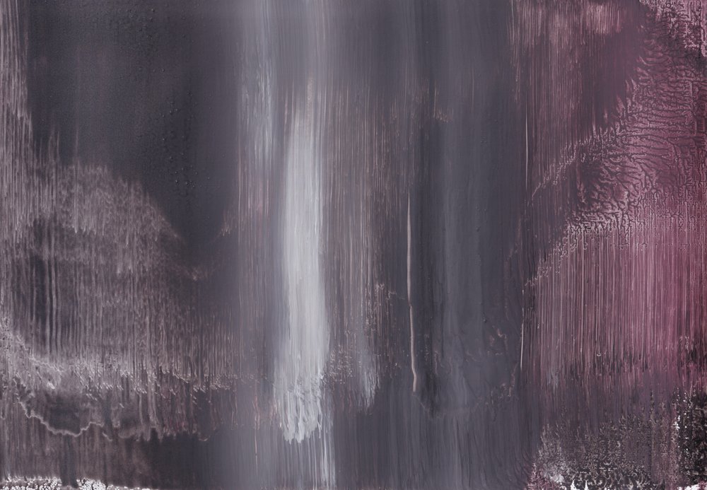 Flujo gris abstracto de Maira Ribena
