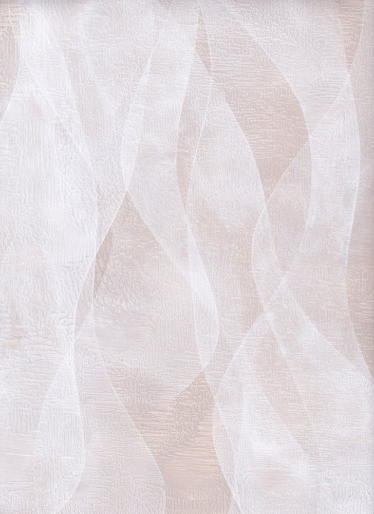 Ondas etéreas y fluidas de Maira Ribena