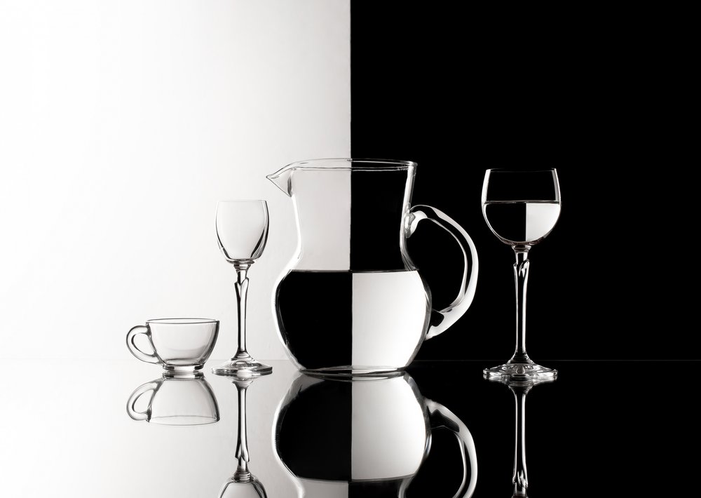 Contraste del cristal transparente de Margareth Perfoncio