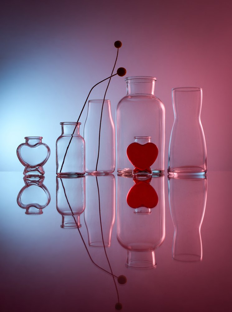 Corazones de cristal reflectante de Margareth Perfoncio