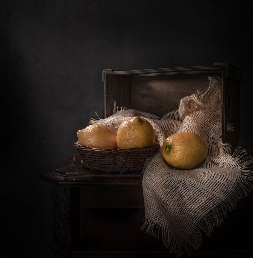 Naturaleza muerta rústica con limones de Margareth Perfoncio