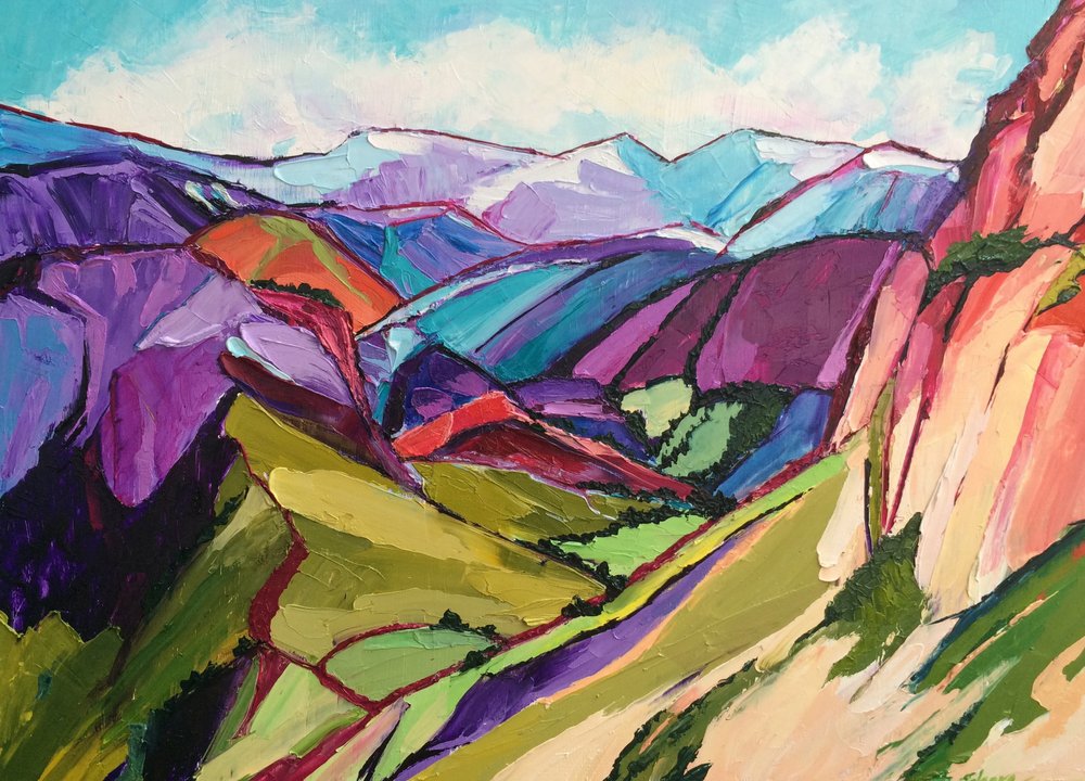 Un paisaje montañoso lleno de vida de Maxine Shore