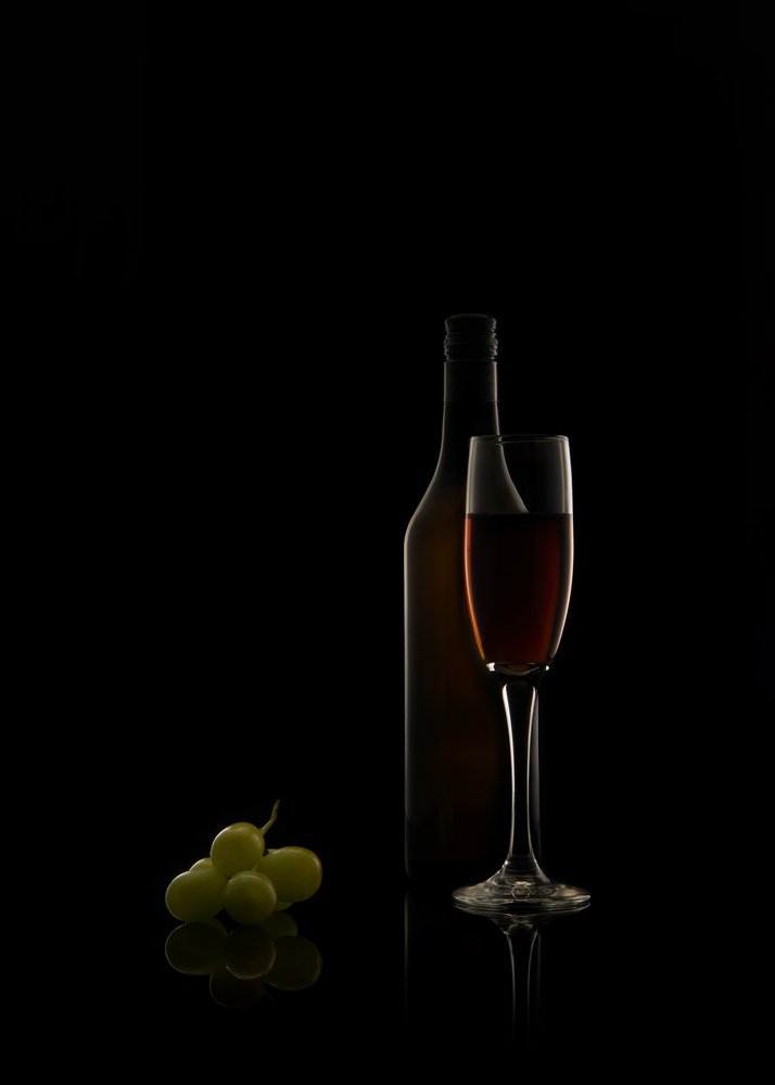 Naturaleza muerta clásica con vino de Ming Chen
