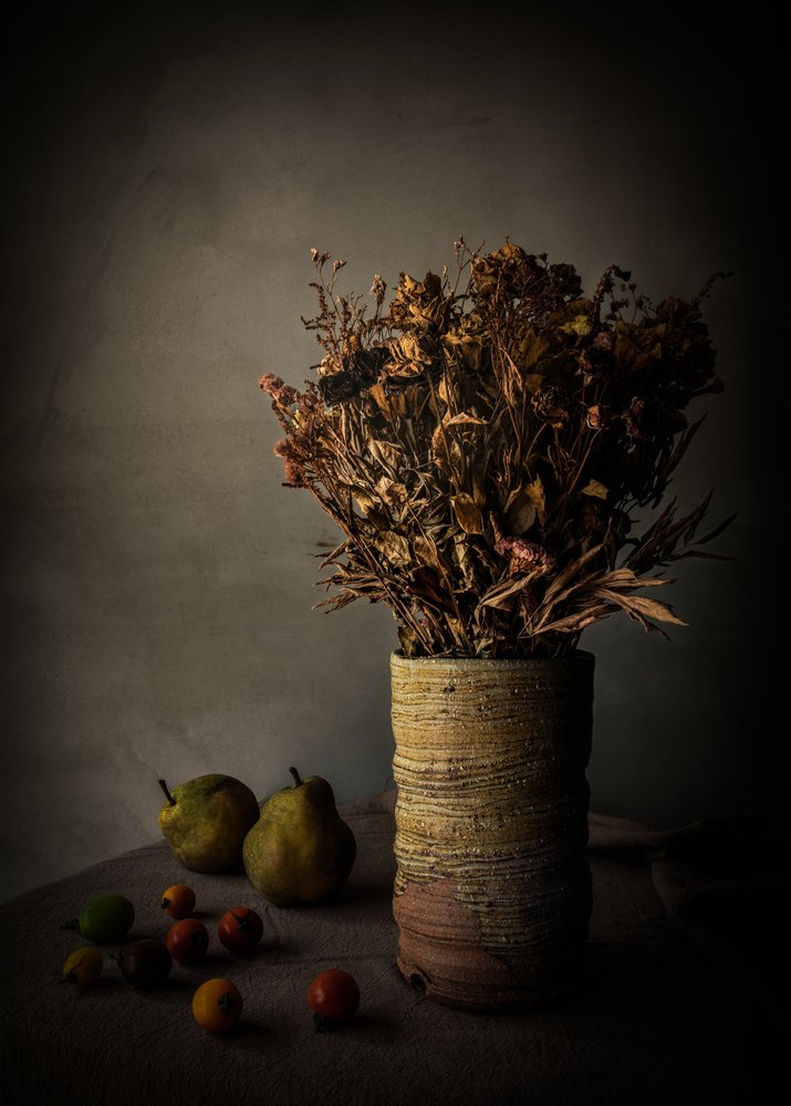 Naturaleza muerta con flores de Moody de NOB NOZA