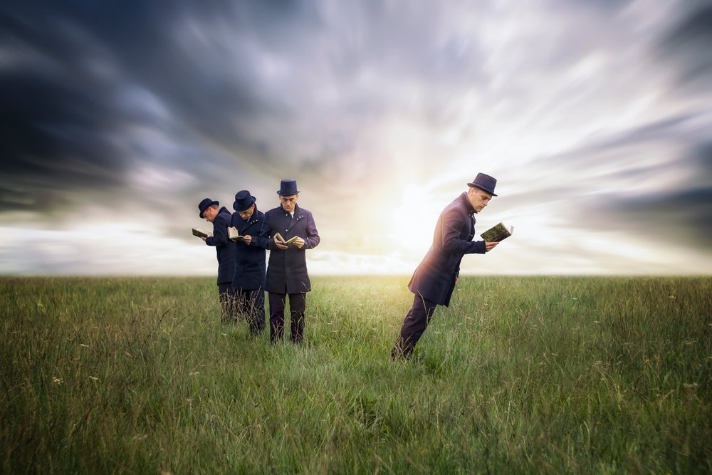 Hombres de lectura surrealistas de Nuno Araujo