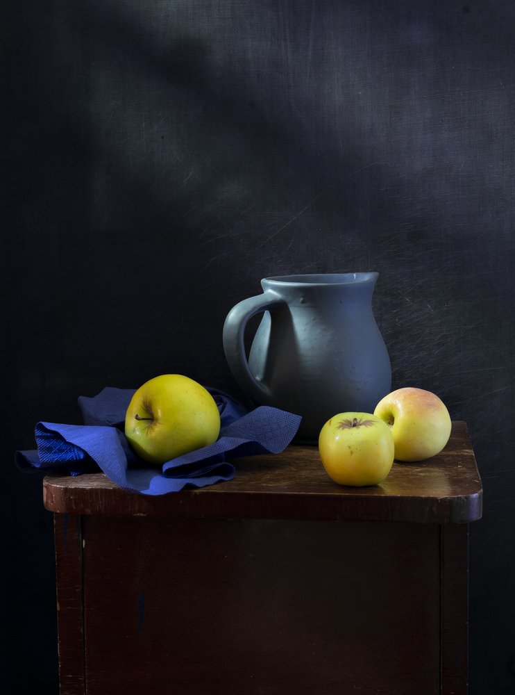 Naturaleza muerta con manzanas melancólicas de Olga Aleksandrovna