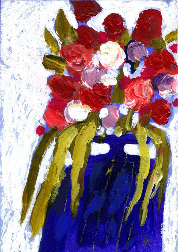 Flores de colores en un jarrón azul de Olga Skomorokhova
