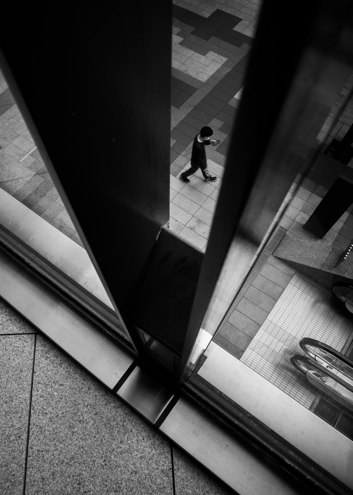 City Walker enmarcado de Satoshi Hata