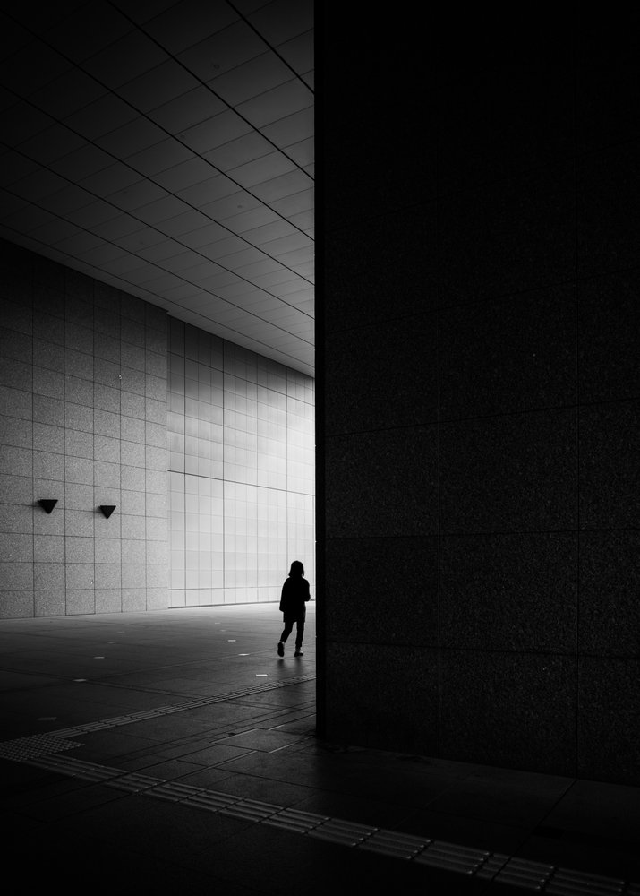 Pasaje moderno y solitario de Satoshi Hata