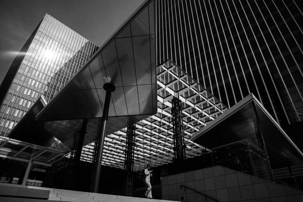 Arquitectura urbana en vidrio de Satoshi Hata