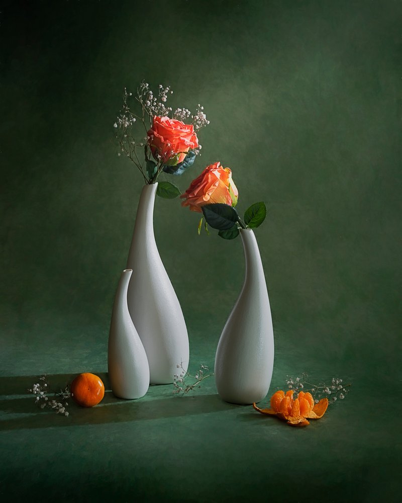 Naturaleza muerta con rosas naranjas de Siyu_Wei APA