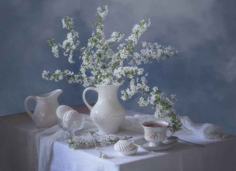 Hora del té «White Blooms» de Tatyana Skorokhod