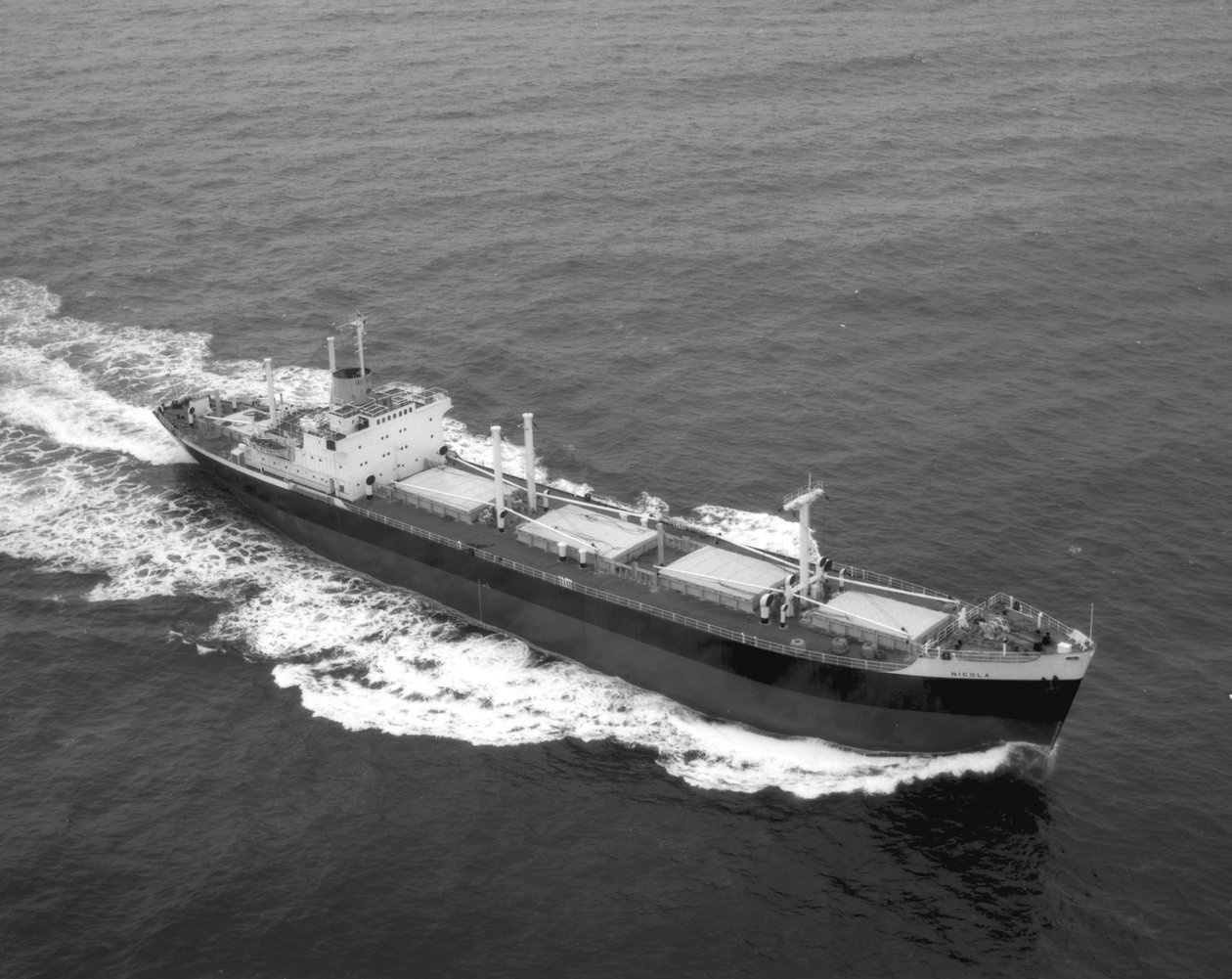 vista aérea del cuarto de proa de estribor de Nicola, el primer SD14, en pruebas de mar, 20 de febrero de 1968 de Unbekannt Unbekannt