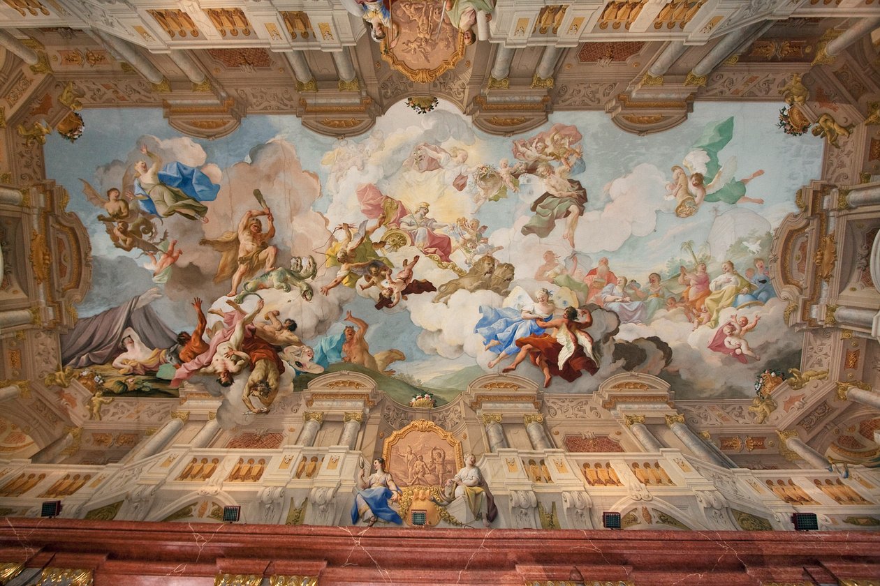 Pintura arquitectónica en el fresco del techo por Gaetano Fant en el Salón de Mármol en el Monasterio Benedictino de Stift Melk, Baja Austria, Austria de Unknown