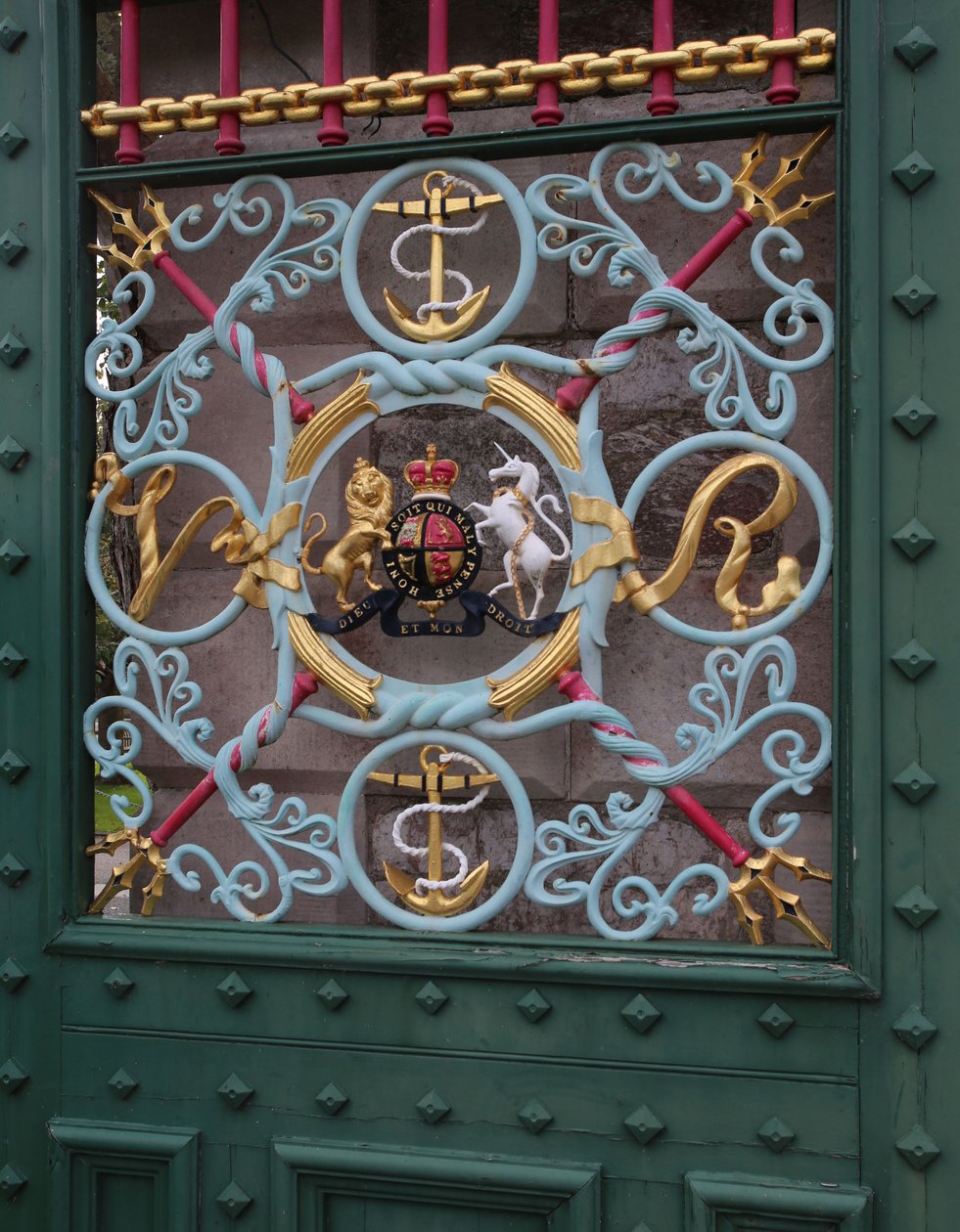 Decoración de hierro fundido victoriano de la puerta del antiguo Hospital Naval Real, Plymouth de Unbekannt Unbekannt