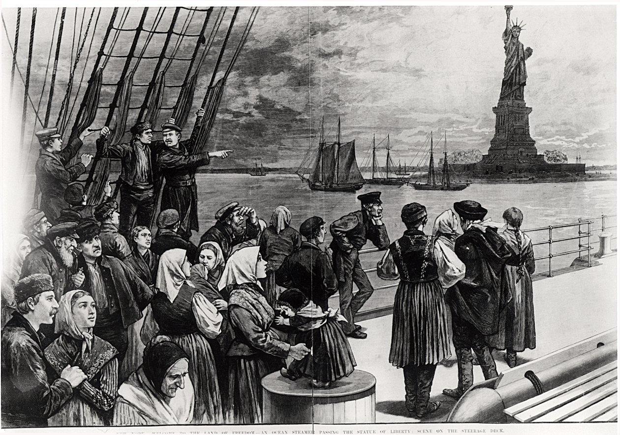 Nueva York - Bienvenido a la tierra de la libertad - Un vapor oceánico pasando la Estatua de la Libertad - escena en la cubierta de tercera clase, ilustración de 