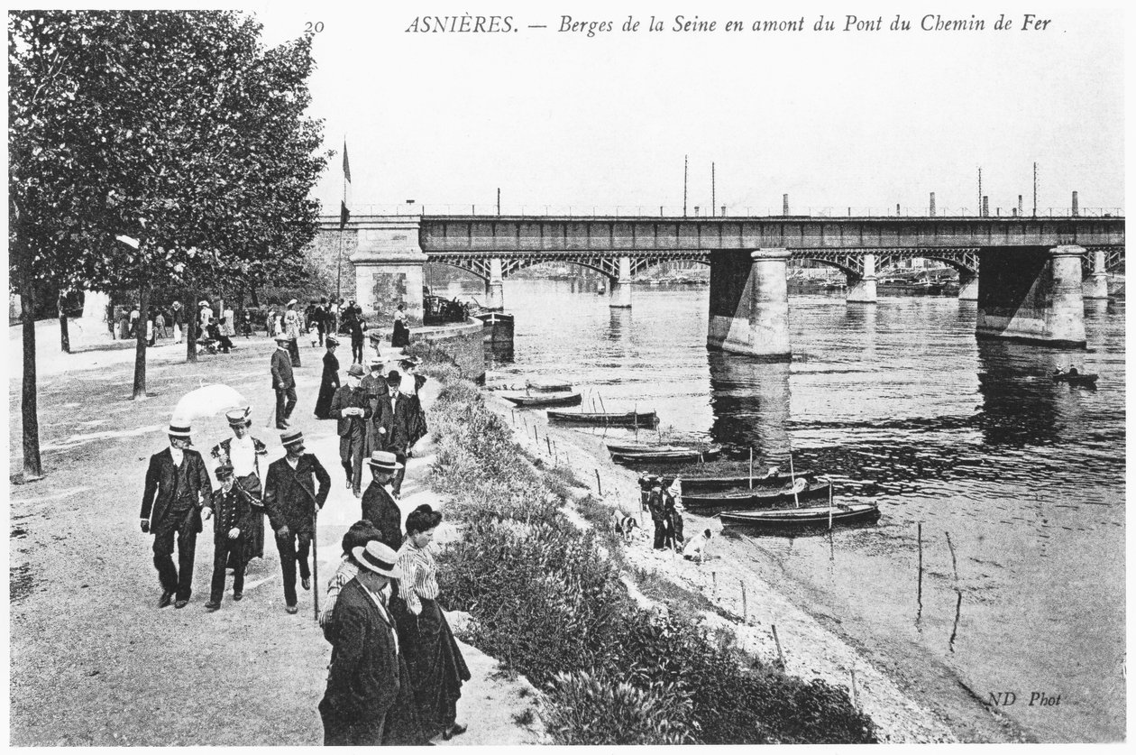 Asnieres, orillas del río Sena y el puente ferroviario, c.1900 de French Photographer