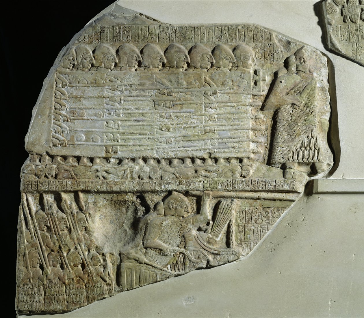 Estela de los Buitres, dedicada por Eannatum, Príncipe del Estado de Lagash, en celebración de su victoria sobre la ciudad de Umma, de Telloh (Antigua Girsu) Periodo Dinástico Temprano c.2450 a.C. (caliza) de Sumerian