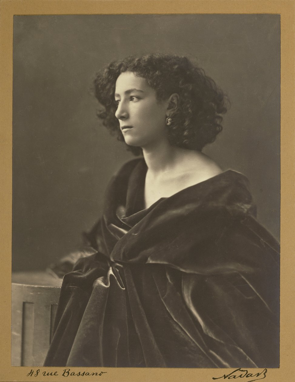 Retrato de Sarah Bernhardt en 1864 por Nadar de Nadar