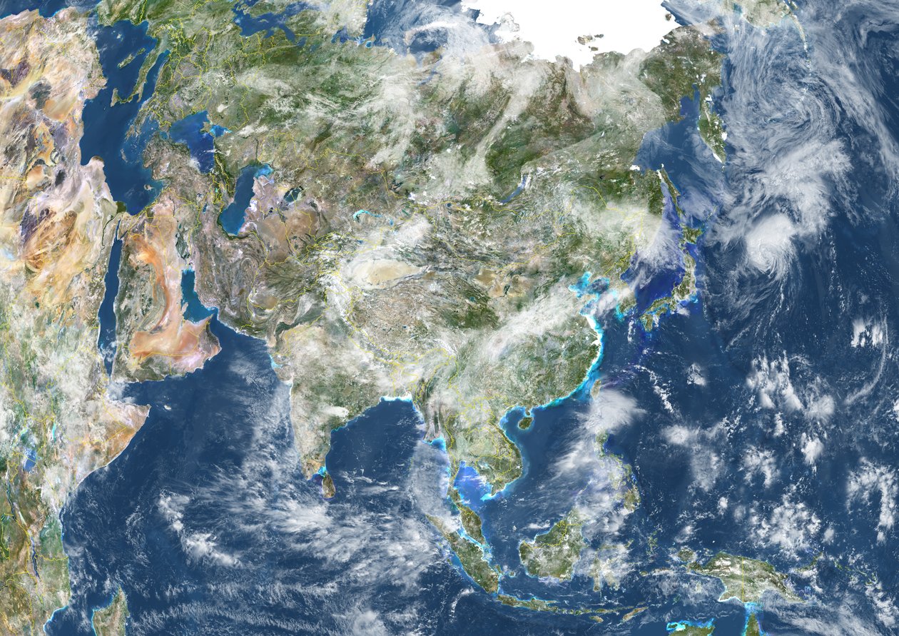 Asia con fronteras de países y cobertura de nubes, imagen satelital en color verdadero de Unknown